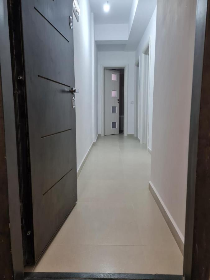 Deluxe 2 Bedroom Apartment With Balcony And Private Parking Bragadiru Экстерьер фото