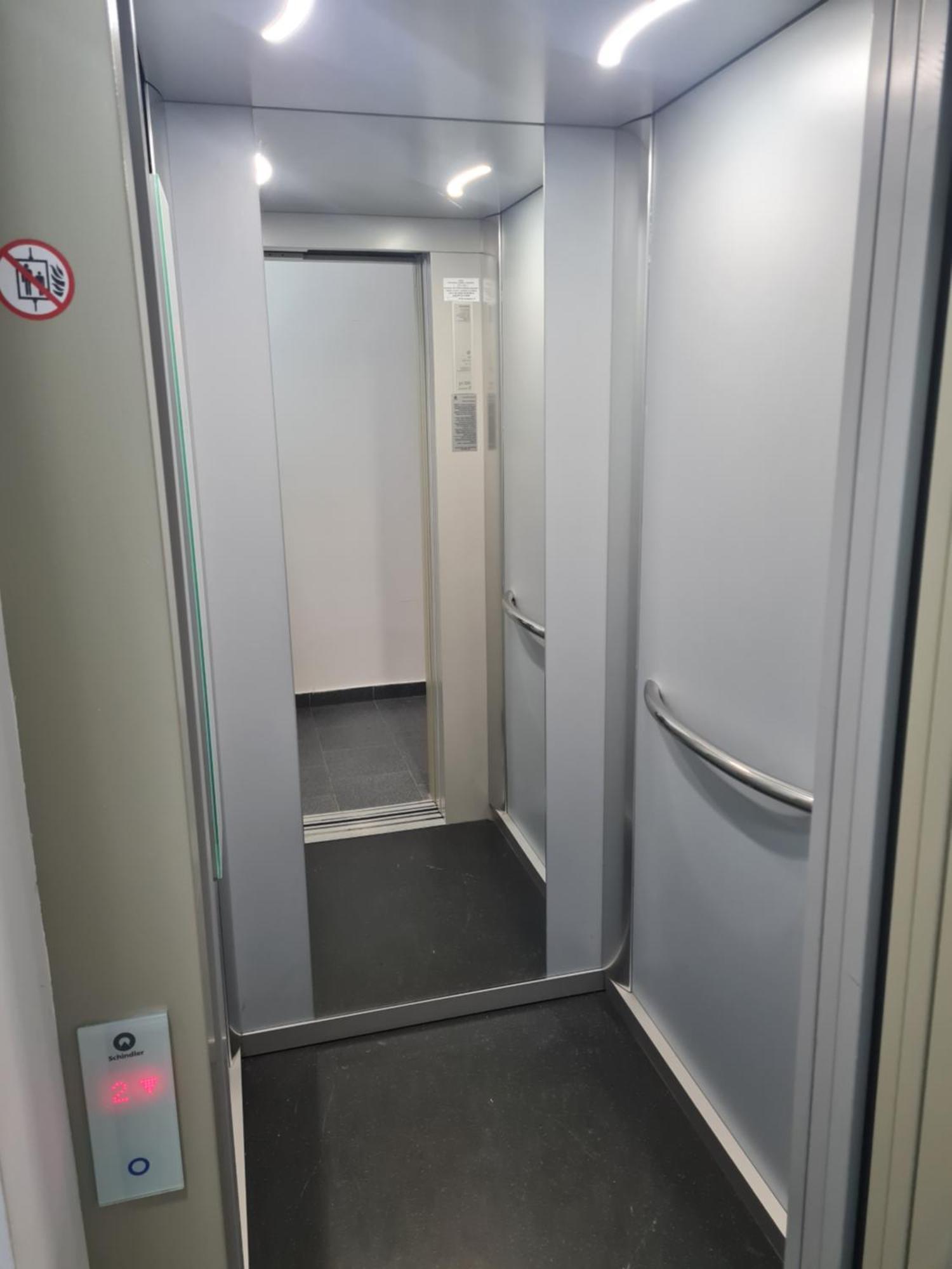 Deluxe 2 Bedroom Apartment With Balcony And Private Parking Bragadiru Экстерьер фото